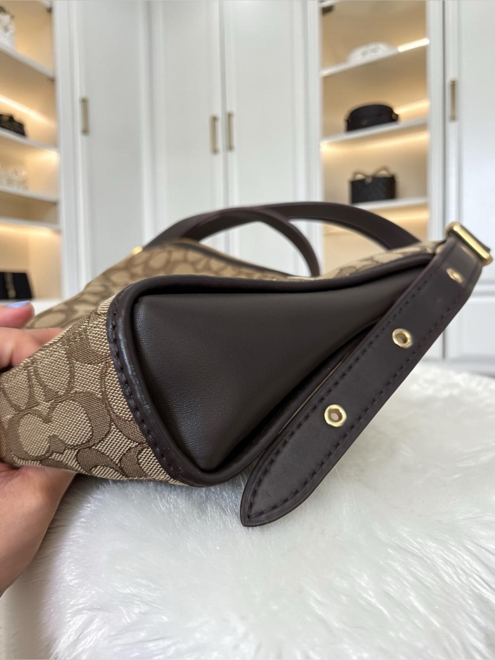 Coach Signature Small Dufflette Crossbody Bag – Khaki/Brown -EUC - Picture 5 of 9